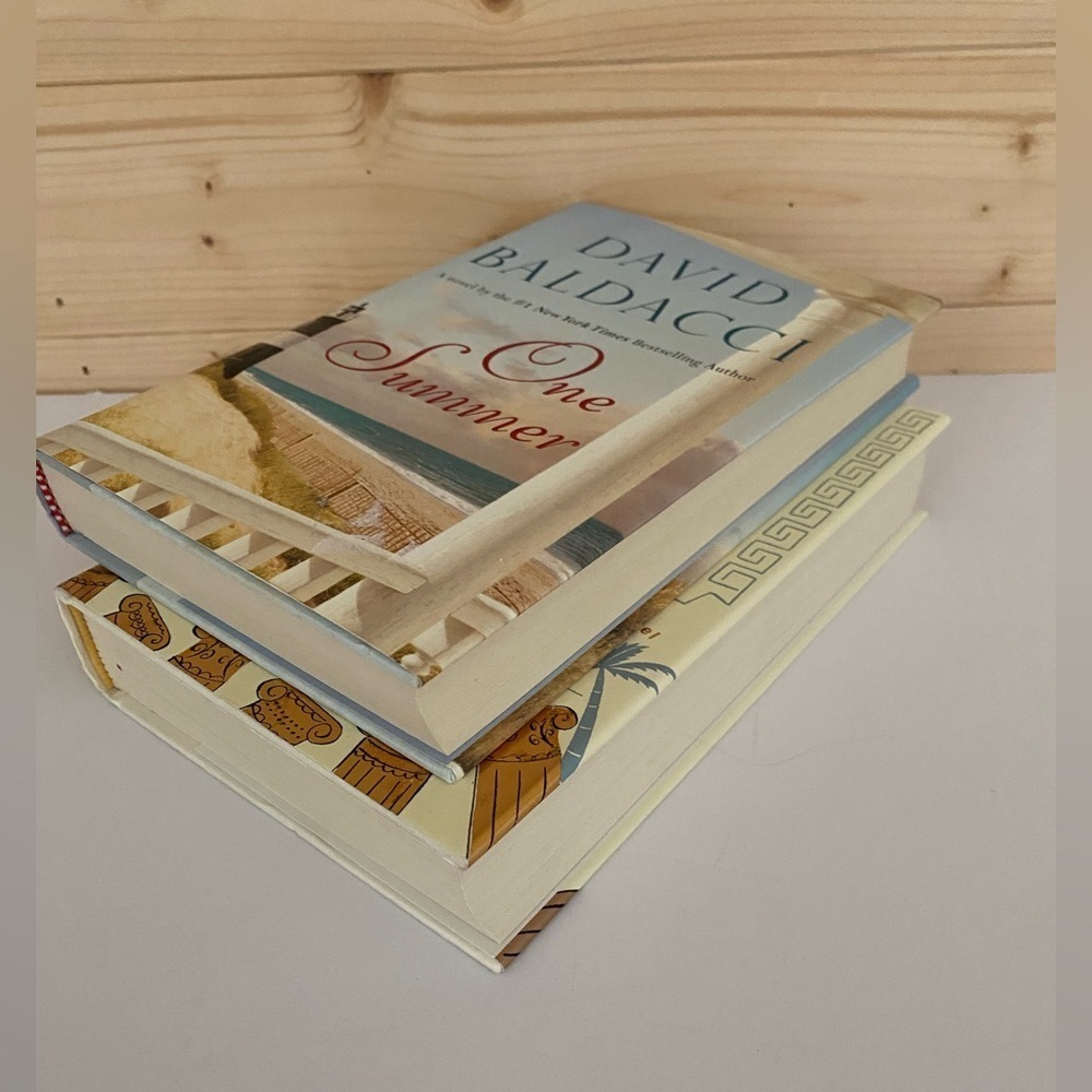 BESTSELLING Hardcover Novel Bundle of 2 Must-Read Books from Top Authors - Picture 7 of 8